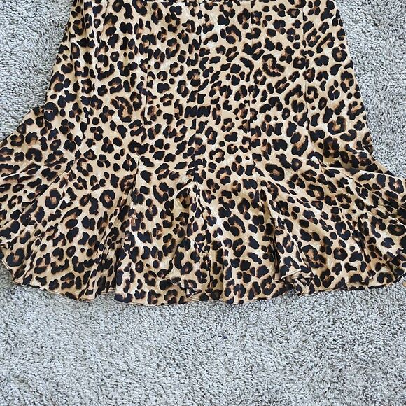 NWT  Veronica Beard Silk Leopard Print Dress with Ruffle Hem - Picture 4 of 9